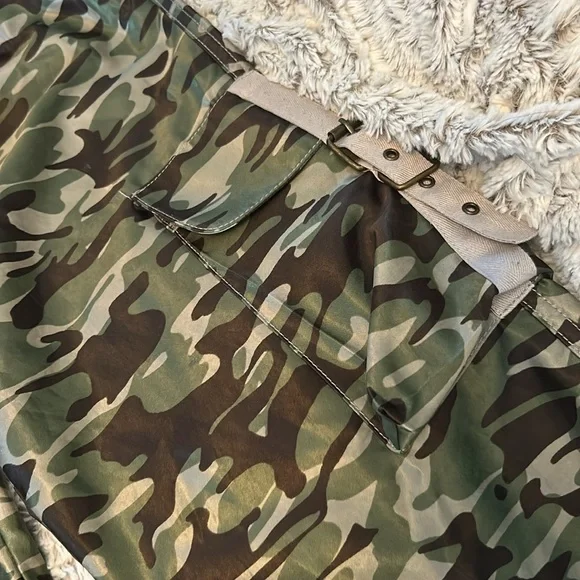 Express Cargo Camo Pant Size 0‎